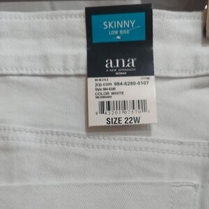A.N.A White Skinny Low Rise JeansWomen's Size 22W